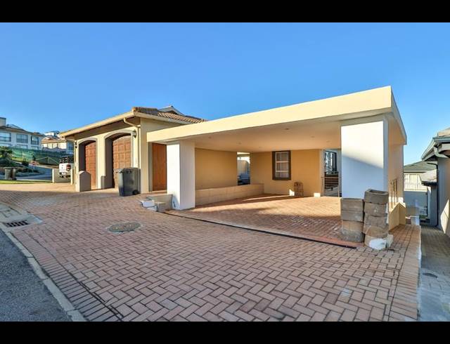 4 BEDROOM HOUSE FOR SALE IN PINNACLE POINT GOLF ESTATE